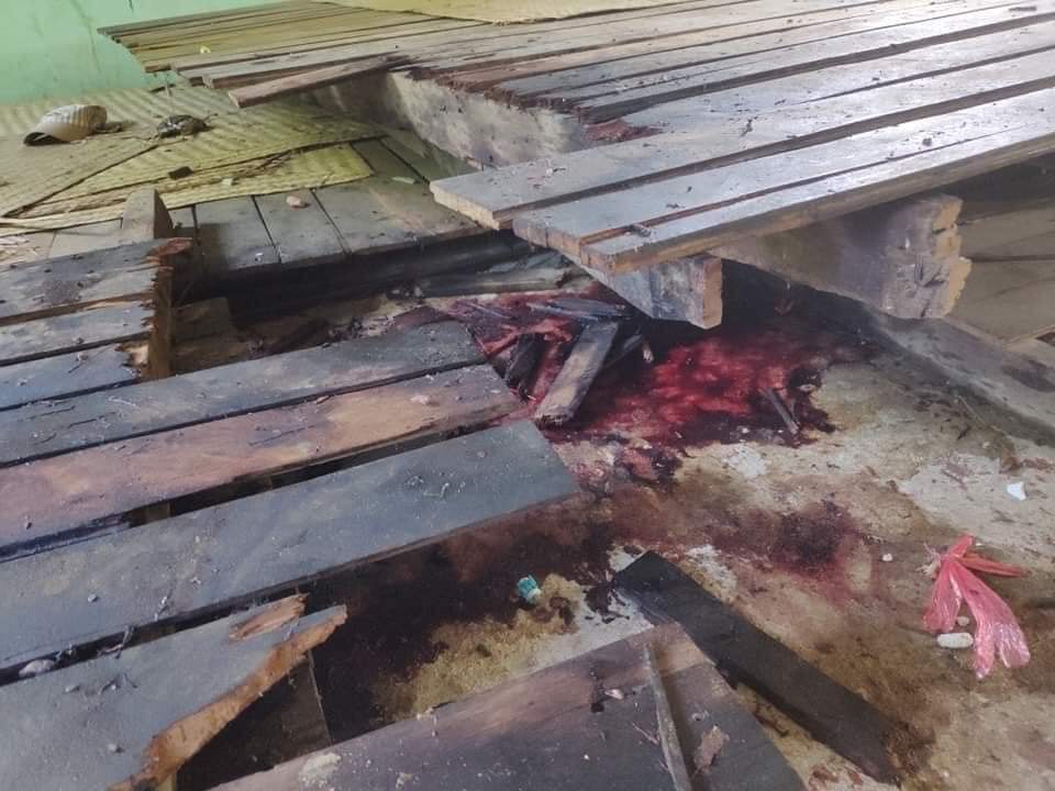 MayWongST's tweet photo. When going to school remains unsafe in ongoing #Myanmar #militarycoup. #Military said to have attacked a school in #Sagaing with helicopters killing/injuring kids. In June, #UN @RapporteurUn said over 140 children killed since coup https://t.co/tlKfYYMkcX #WhatsHappeningInMyanmar https://t.co/BTNVAqk8xf