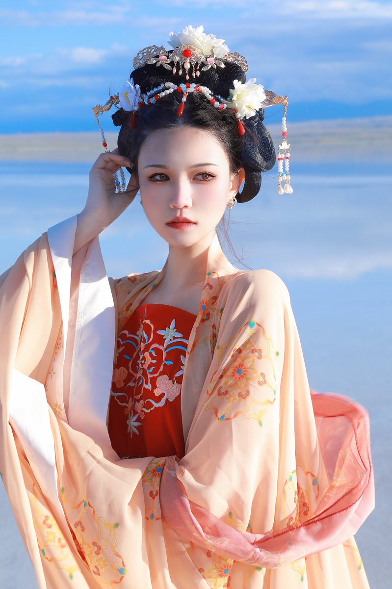 levyisme's tweet photo. #汉服 https://t.co/GxlOWd6pCQ