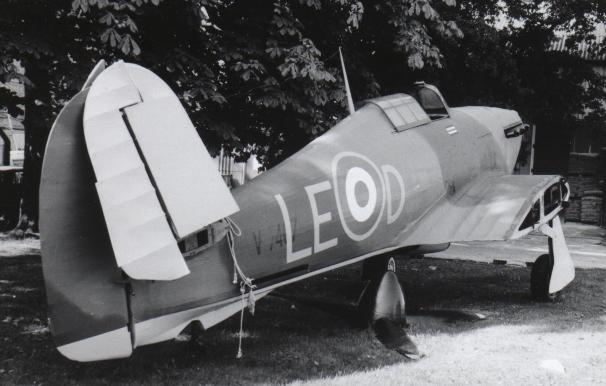 DTEPHoward's tweet photo. Here's the #Hurrican that I helped collect from Pinewood in 1974 - my first ever #NAMarrival mission for @NewarkAirMus https://t.co/FXbRDyXjM3