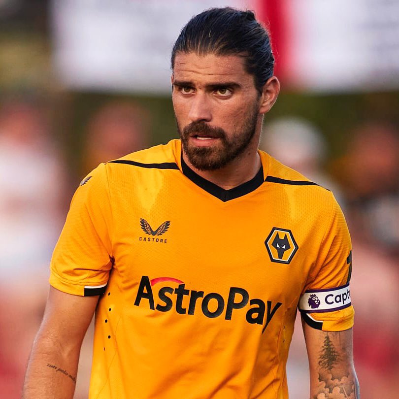 WHITE HART tweet media