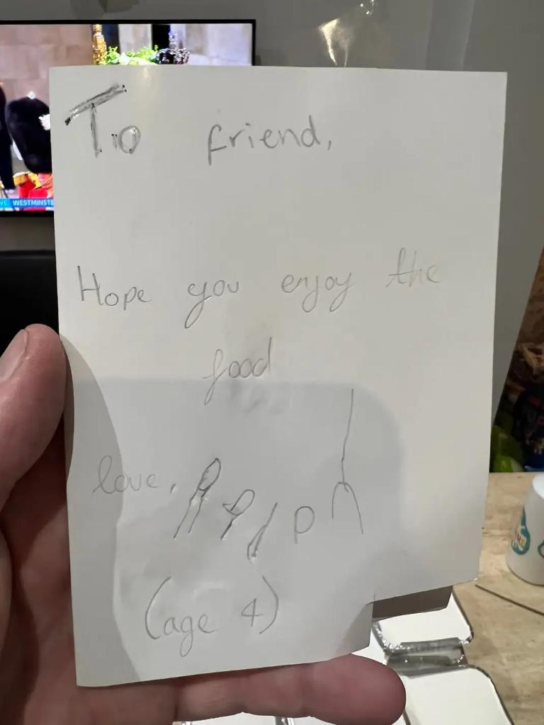 MadDogsHomeless's tweet photo. Ralph Kenny age 4 #touched our #hearts when he made this card & taped a 5p coin in it. "Use this money money to help the #Homeless", he told our team when collecting from his parents yesterday.
He had us in tears after it.
#kindact #kindness #Didsbury
#homelessness #Gatley https://t.co/91J4EkBVQs