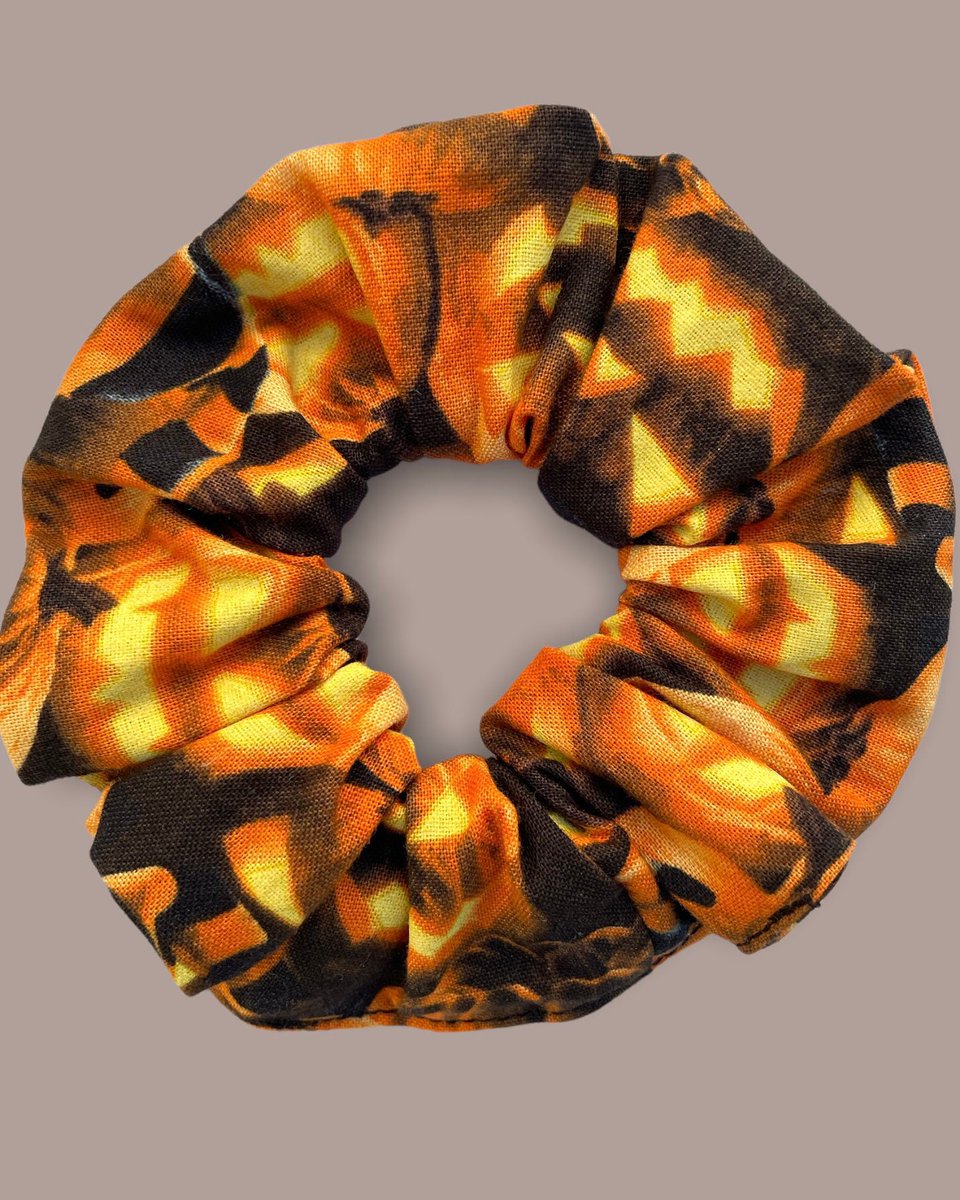 LindaHa92423011's tweet photo. Excited to share this item from my #etsy shop: Glow in the Dark Pumpkin Hair Scrunchies | Halloween hair accessories | Glow in the dark Hairstyles | Pony Tail Holder | Novelty Gift #orange #halloween #black #gothic #halloweengiftidea #giftforstudent https://t.co/goYr6oLwvy https://t.co/5doqrOi7rv