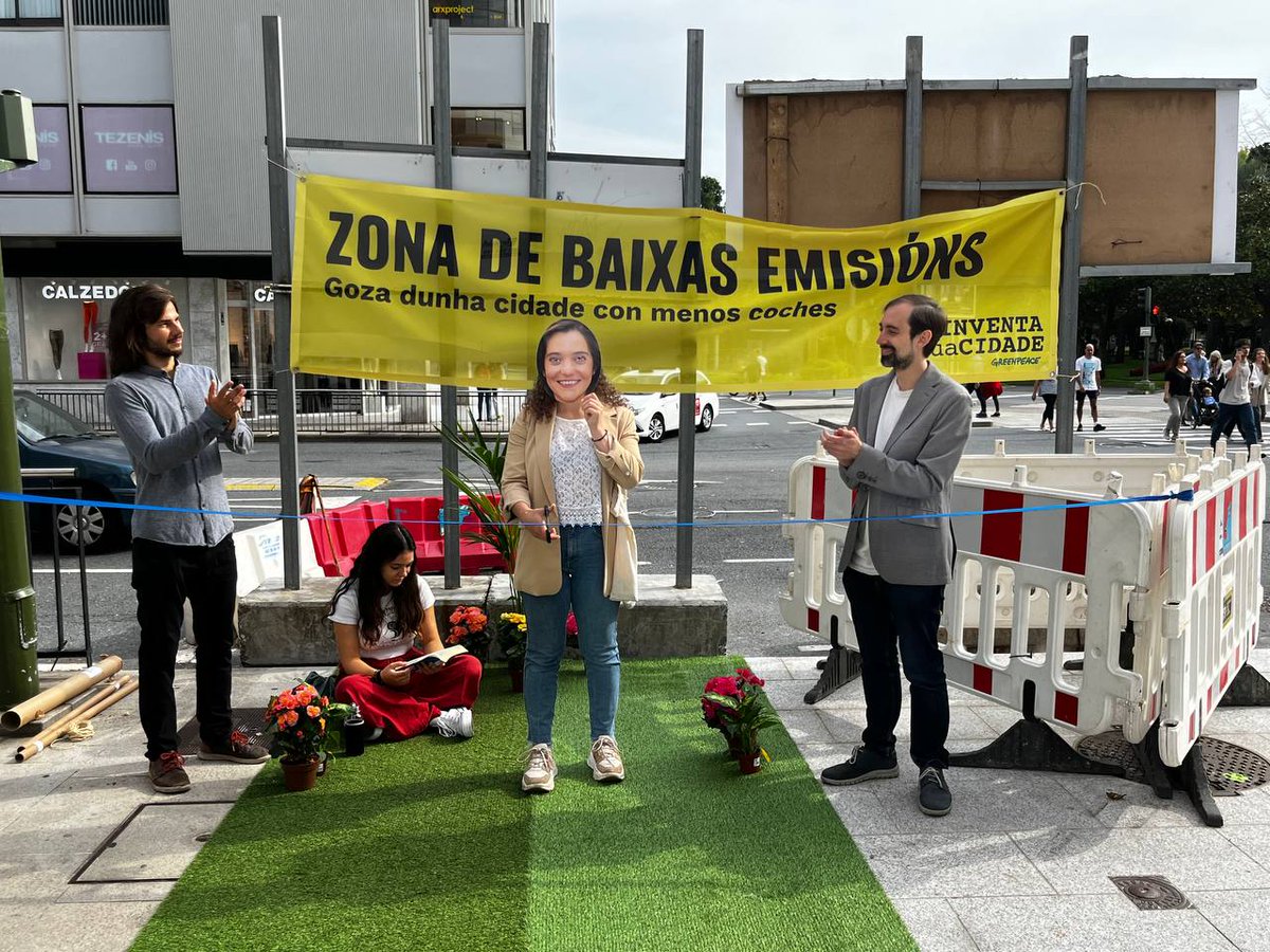 Na #Coruña gustaríanos que a alcaldesa <a href="/inesreygarcia/">Inés Rey</a> inaugurase xa unha Zona de Baixas Emisións que cumpra coa lei de cambio climático. Ou facémolo nós!
Cómpre sacar coches das rúas.
#ZBECoruña #InauguramosZBE #Mobilityforall