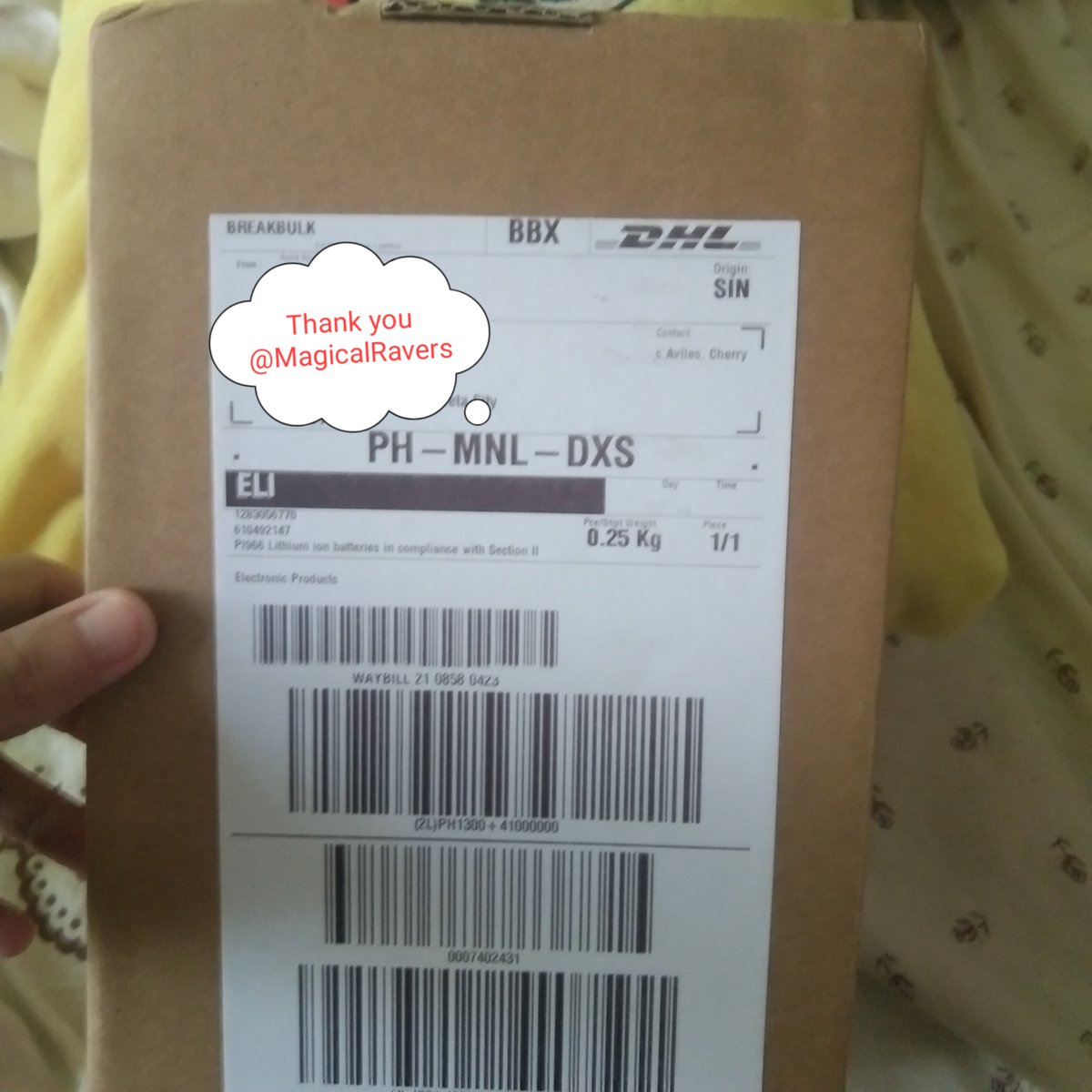 Have you participated on <a href="/MagicalRavers/">Magical Ravers</a> giveaway projects? you won't believe but they really do!
<a href="/Mackychiro_B/">Macky</a> have got airpods pro😻
Now it's your turn!

#NFT #cryptoart #cryptocurrency #magicalravers #Collab