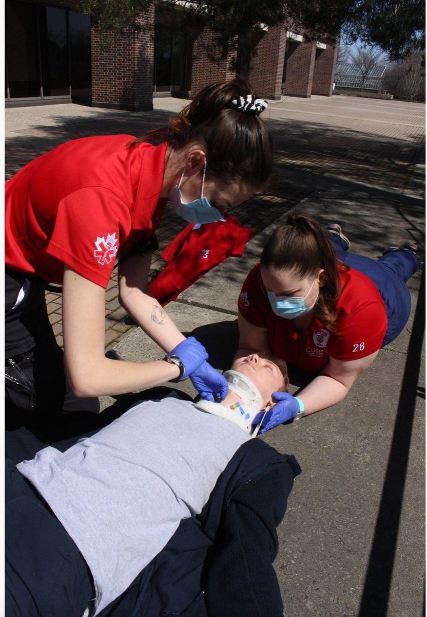 CUSERT's tweet photo. If you have been considering applying to CUSERT, now is your chance. Applications close tomorrow. We look forward to hearing from you! https://t.co/aboolIyweS #cusert #joincusert #call4444 #cusafety #carleton #carletonu @CarletonSafety @MyCarletonU https://t.co/lftCEejstY