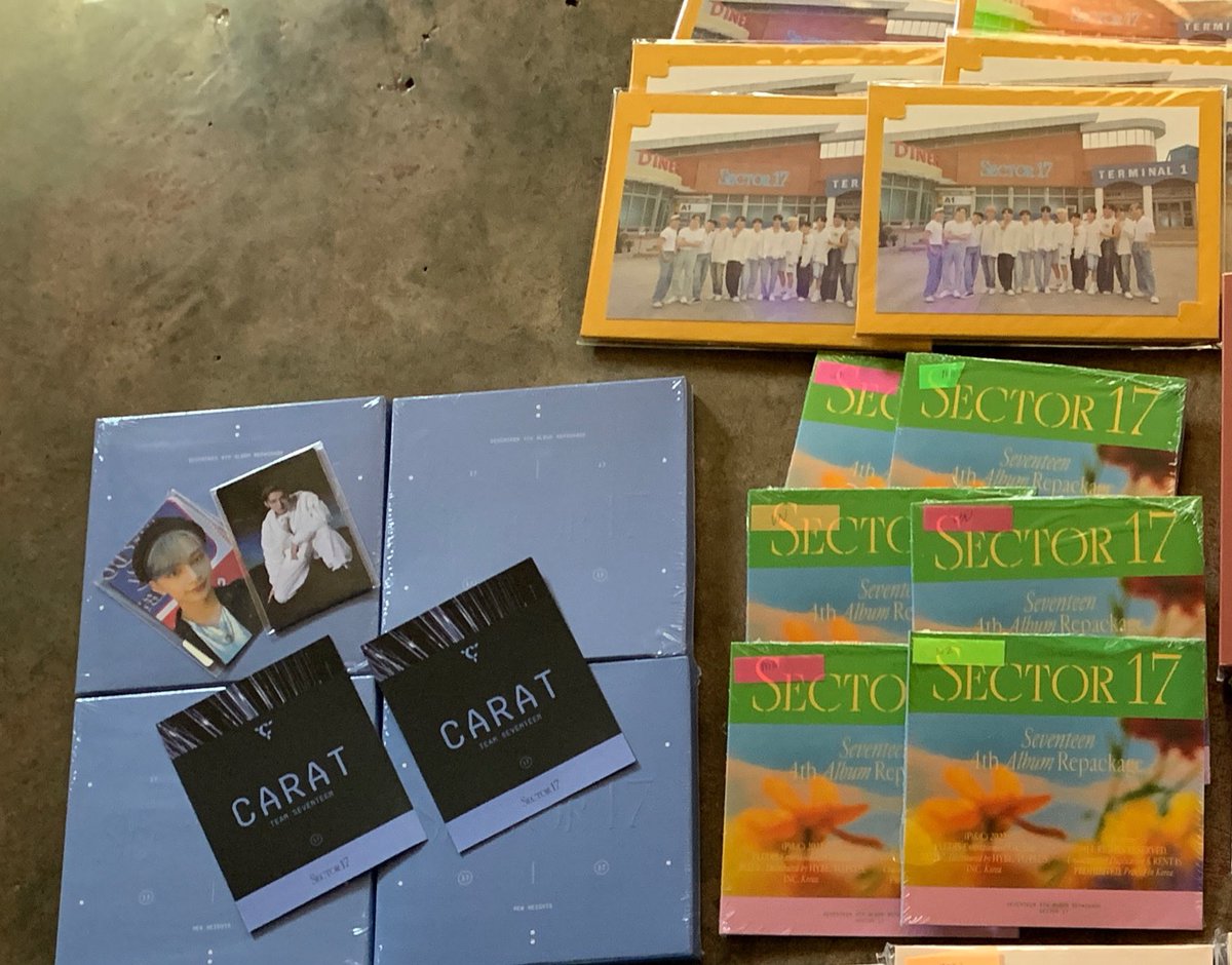 svtmahaorot_'s tweet photo. #Edgi_Extras
WTS/LFB 

✨New height sealed with FS PC,POB &amp; Poster- ₱990 (1 slot) 
✨NH Sealed w/o POB- ₱690
✨Sealed Compact ver- ₱530ea

DOP: 5 days after Purchasing
MOD: ggx, j&amp;t, flash
MOP: gcash

No cancellation please🥹📍

To avail:
QRT Mine + Marked PC/Version Name https://t.co/QzUGjlXGp2