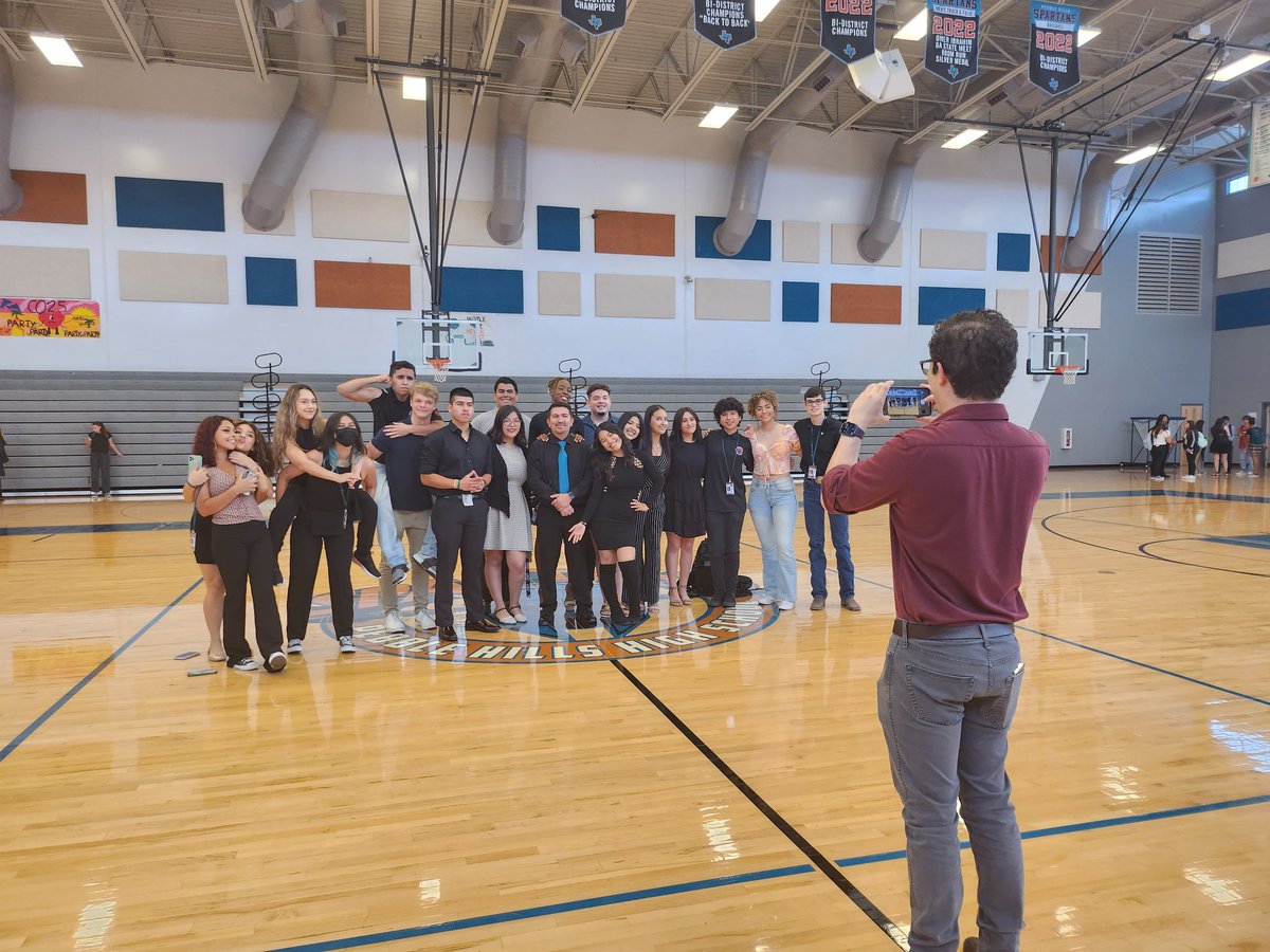 Melissa Lopez (@mlopez_phhs) on Twitter photo Teamwork makes the dream work! Thank you to everyone that helped make the Class of 2026 Induction Ceremony a success!
<a href="/EWilliams_PHHS/">Eric J. Williams Jr.</a> @gtalamantesPHHS
<a href="/tcarranza_PHEC/">Tommy Carranza</a> <a href="/PHills_HS/">Pebble Hills High School</a> Teamwork makes the dream work! Thank you to everyone that helped make the Class of 2026 Induction Ceremony a success!
<a href="/EWilliams_PHHS/">Eric J. Williams Jr.</a> @gtalamantesPHHS
<a href="/tcarranza_PHEC/">Tommy Carranza</a> <a href="/PHills_HS/">Pebble Hills High School</a>