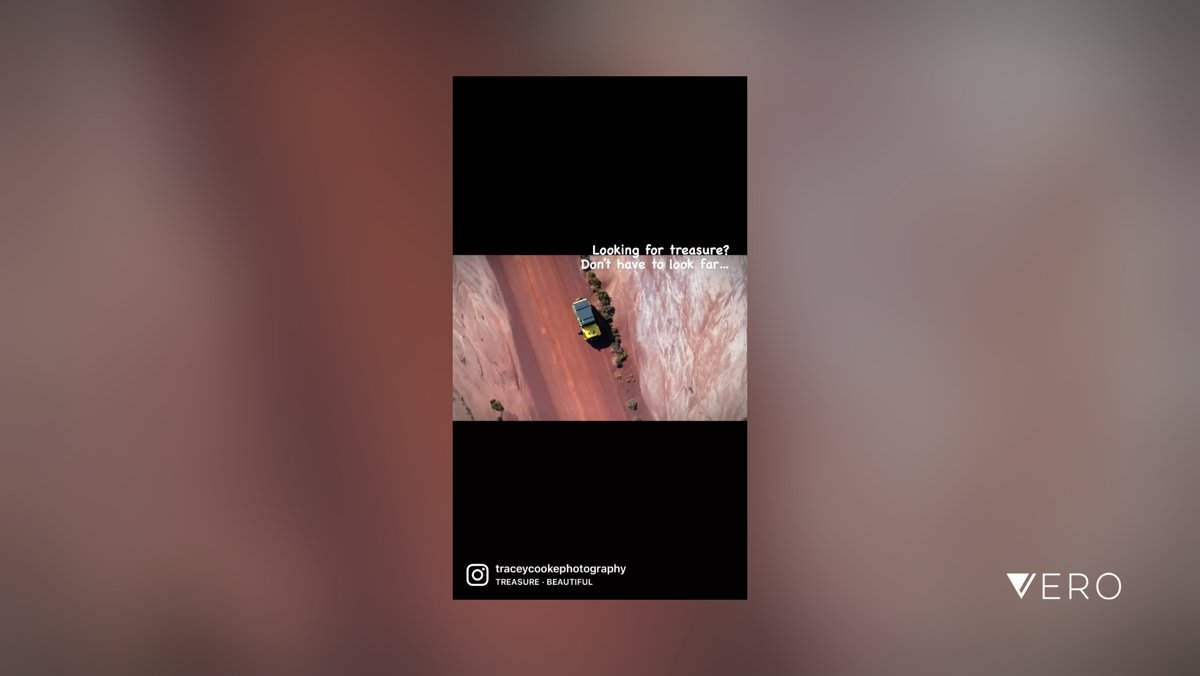 Treasure hunt…
#jeep_life #jeepadventures #drone_captures #aerial_aesthetics #saltlakes #wanderoutyonder #thisiswa #Yellow vero.co/traceycookepho…