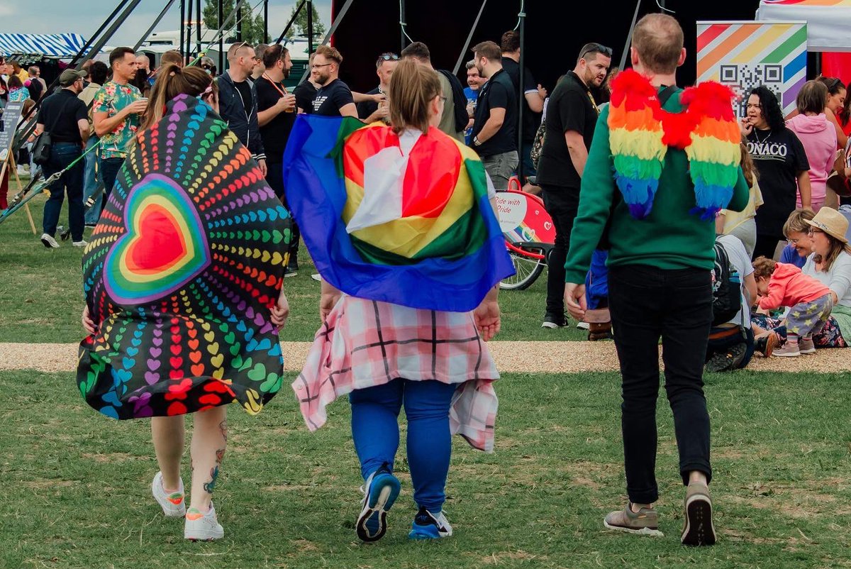 mkpridefestival's tweet photo. PROUD! 

❤️🧡💛💚💙💜🤍🖤🤎

Photo Credit: DB Photography https://t.co/03rt9hlqTM
