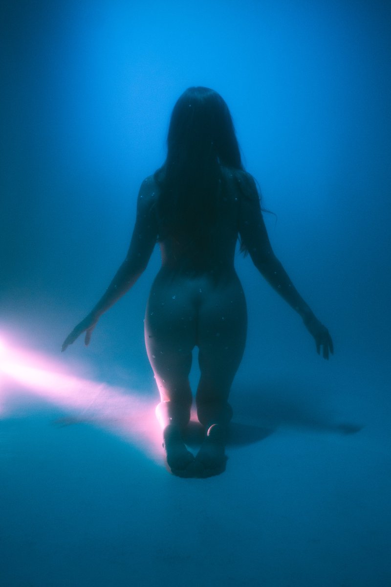 Today I want to announce my collection of editions called "The Path"

This is a project of mine, that shows different emotions and feelings of mine, that I went through these last months. There will be 4 chapters

This is the first chapter, called "HOPE"

👇👇👇