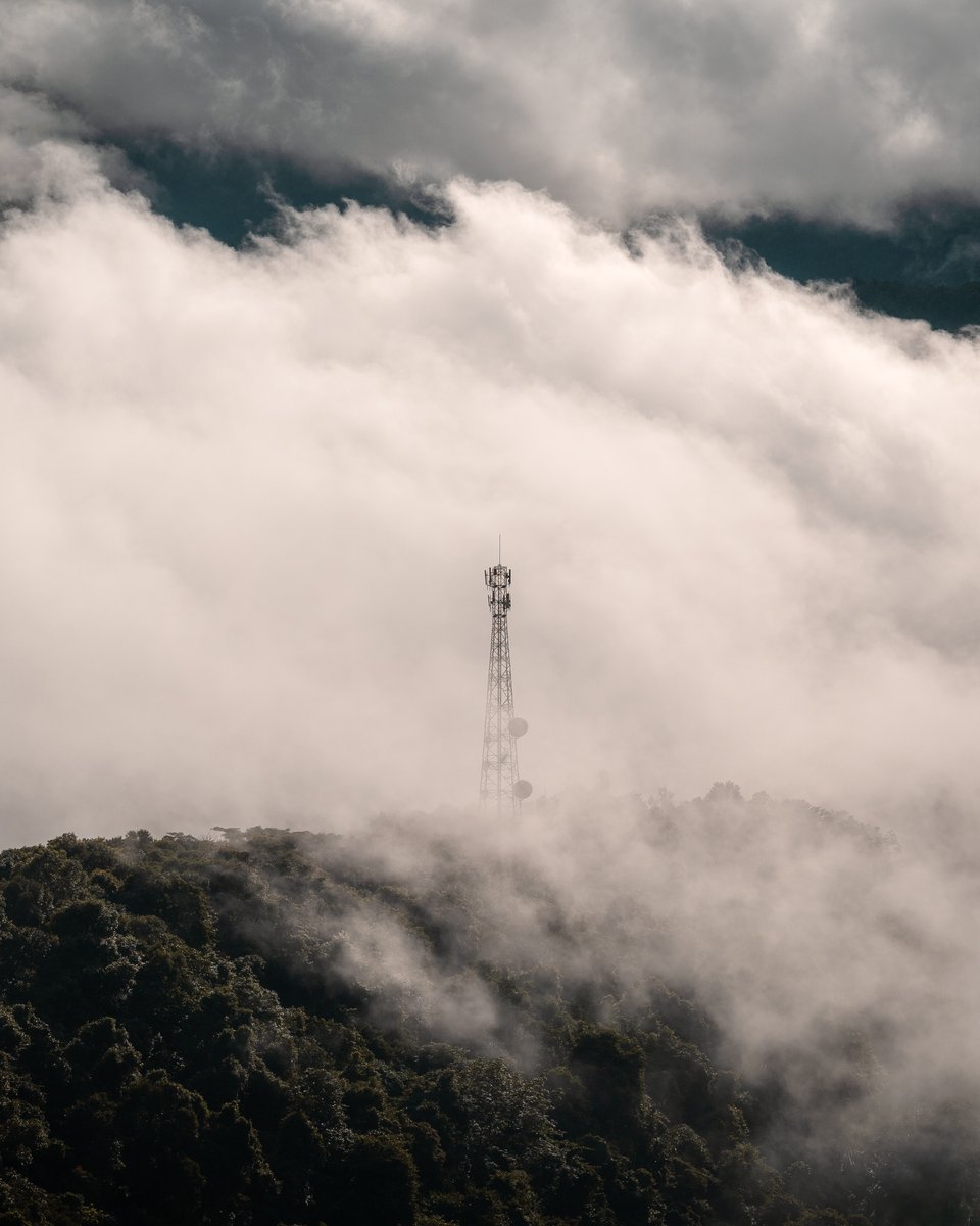 Al__Mills's tweet photo. Kind of starting to fall for Chiang Mai here in Thailand, Have any of you guys had a chance to visit? Here's a set from a local view point all shot on the Sony a7iii with a 85m lens #chiangmai #thailand #SonyAlpha #sonythailand https://t.co/2erTxuGlTm