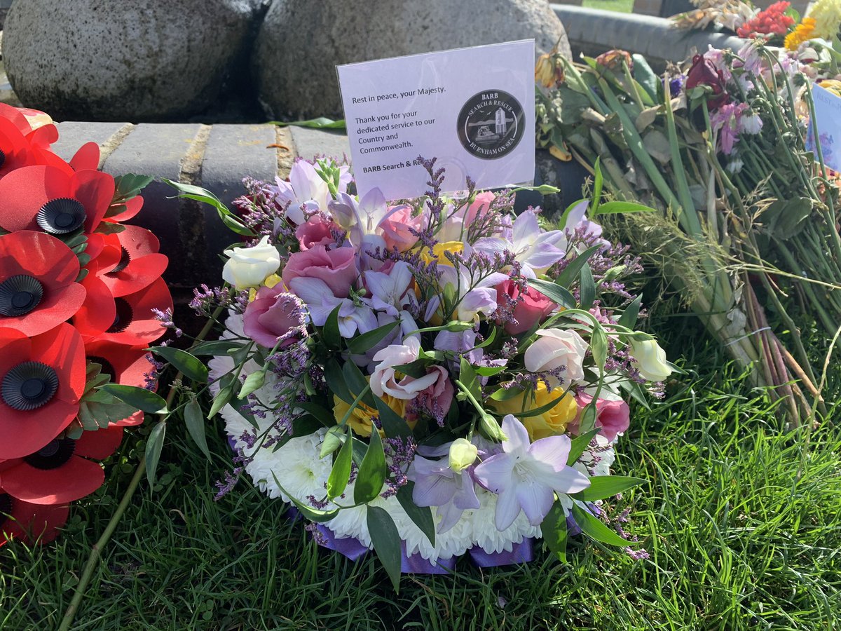 barbhovercraft's tweet image. Rest in peace, your Majesty.