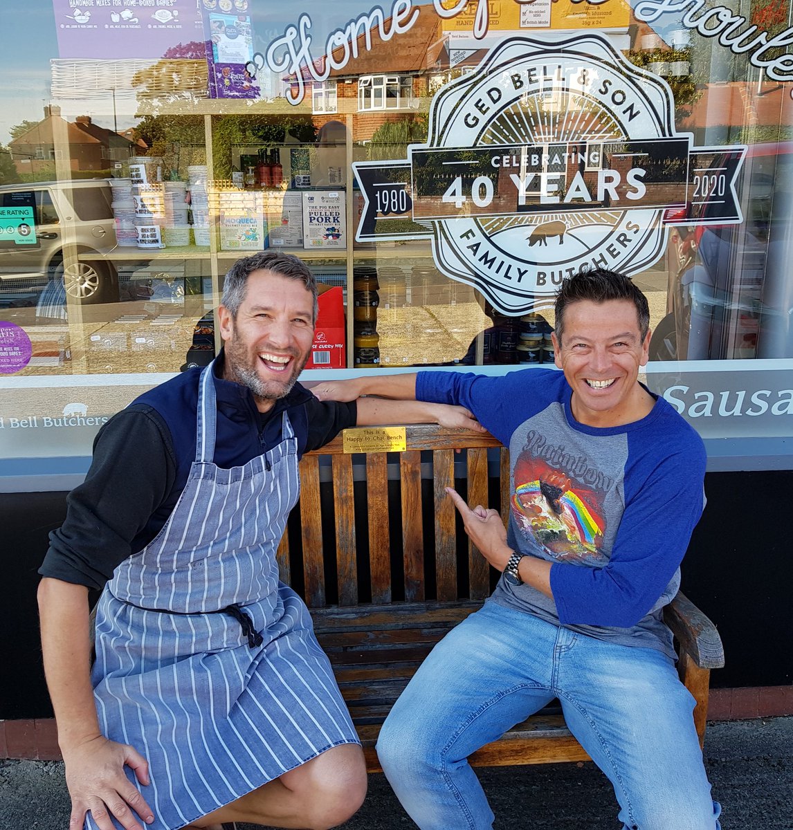 joemicheli94's tweet photo. Launching another @AgeFriendlyYork
happy to chat bench with legend Lee of @ged_bell butchers a  perfect spot for a chat &amp; neighbours connecting 🥰See you there when queuing for my sausages Mmmmmmm @LiveWellYork @cathLACYork @YorkCares @TheCaresFamily #campaigntoendloneliness https://t.co/WhZnMvscDc