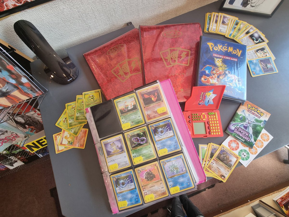 ChaosCityStA's tweet photo. WE HAVE AN AMAZING RE-STOCK!
More folders are being added to our incredible pokemon late nineties collection .
#Pokemon #SingleCards #pokemonCollection https://t.co/gz184qmGIs