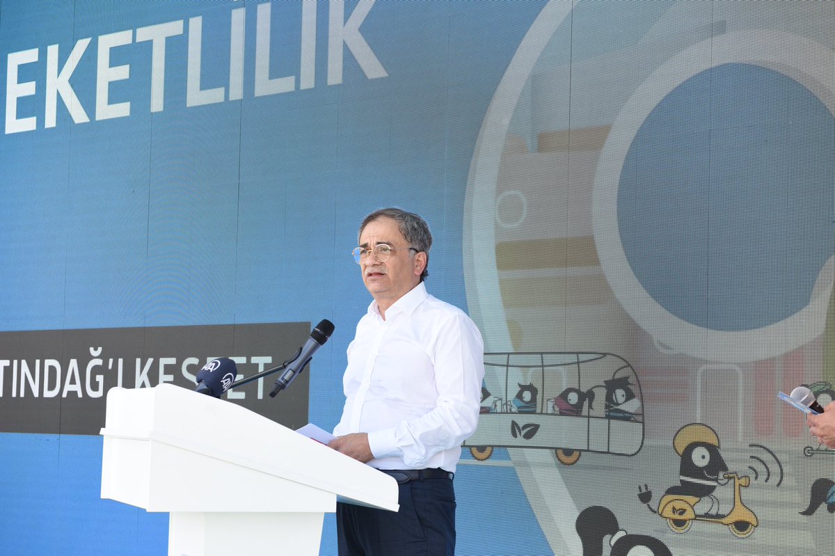 hayribaracli's tweet photo. @ABBaskanligi, @EUDelegationTur ile birlikte @altindagbel sahipliğinde 2022 açılış etkinliği yapılan Avrupa #HareketlilikHaftası kapsamında akıllı ve sürdürülebilir kentsel ulaşımı @TBB olarak destekliyoruz. 

#İklimDeğişikliği ile mücadelede #ŞehriniKucakla #ÇeşitlendirVeDevamEt https://t.co/xbYMahnJEu