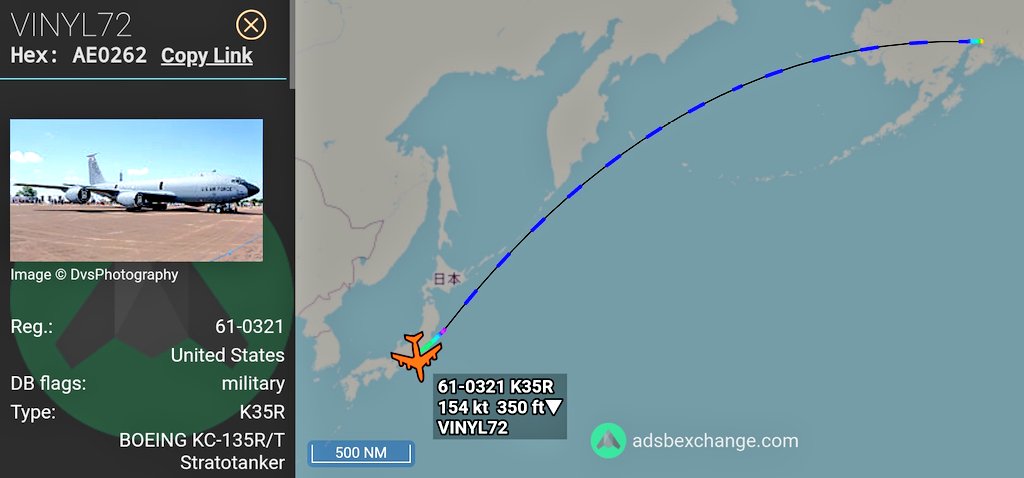 FMilcoms's tweet photo. #VINYL72 #AE0262 approaching RJTY.
#CW520 https://t.co/5XFjoTB04Y