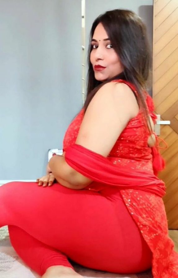 88followhelp's tweet photo. _“सिर्फ़ दिल तोड़ता तो बात और थी,_
_वो तो जीने का हौसला भी तोड़ गया।”_ https://t.co/AbvQLfWpri