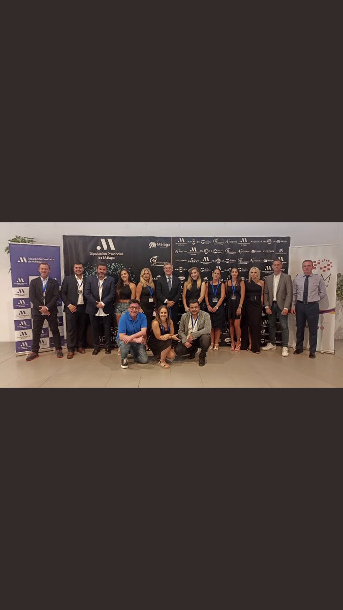 apdeportivosmlg's tweet photo. Seguimos abrumados por las felicitaciones q nos llegan. Gracias a periodistas, patrocinadores, instituciones y deportistas por su apuesta y confianza.Y gracias al trabajo  de los compañeros q lo hicieron posible.                     #premiosAPDM
#MálagadelosDeportes2022 https://t.co/h6gB9jssE6