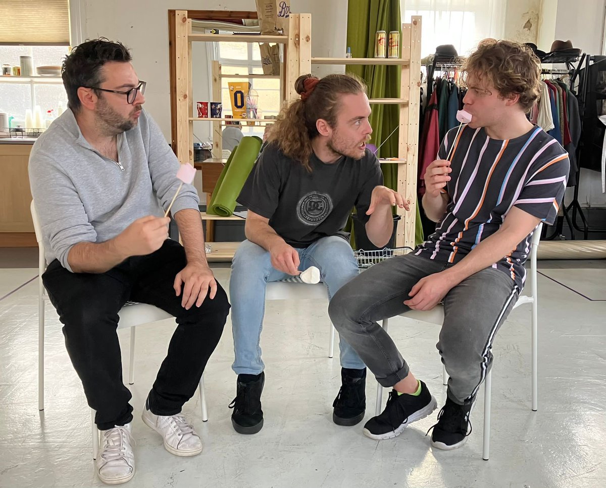 benarms_'s tweet photo. It’s been a blast working on ‘Another Eavesdropping’ with @Angel_Theatre 
All of the content is made up of real life conversations that we’ve overheard over the summer. You get one chance to catch it! 
@BrocJackTheatre 20th Sep - 1st Oct
https://t.co/GBMJhn7FlJ https://t.co/Q91DCVStOX