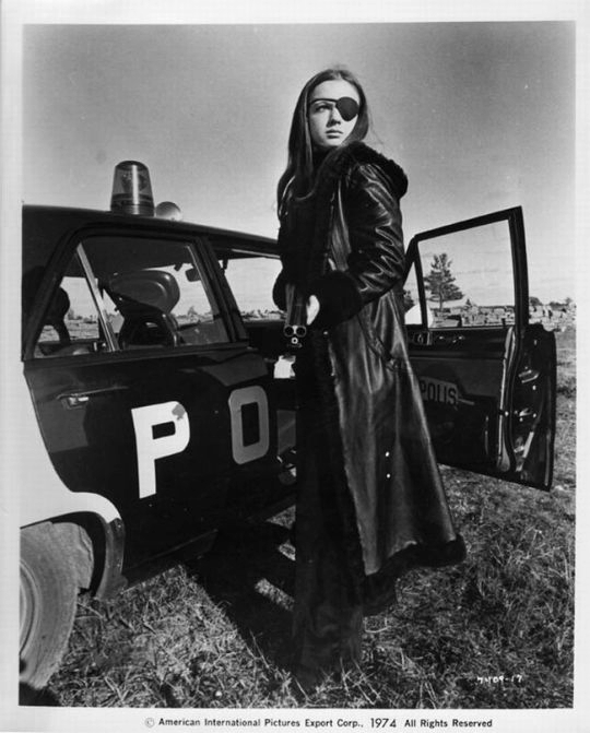 el_zombo's tweet photo. Christina Lindberg in Thriller – A Cruel Picture 1973 aka They Call Her One Eye https://t.co/OvtTYpOK1u