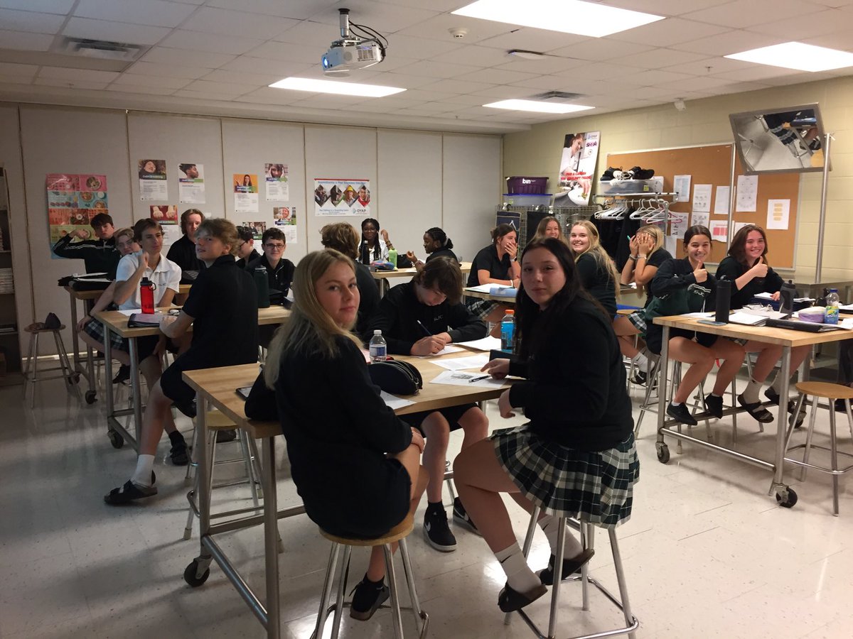 More Happy Faces in Mrs. Tyndall’s Hospitality &amp; Tourism classes ⁦as she teaches another eager group of students interested in the Culinary Arts!  Good Things are Happening in the Technology Dept ⁦<a href="/SJCEagles/">St. John's College</a>⁩ ⁦<a href="/skillsontario/">Skills Ontario</a>⁩ ⁦⁦<a href="/SJCTechEd/">SJC Technology Department</a>⁩