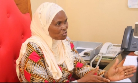 earadiofm's tweet photo. Tumsaidie Rais Samia kwa kutoa tozo - RC Zainab: - https://t.co/wF5qNZwQG9 https://t.co/IeE9FqcgNl