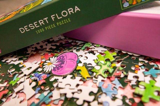 hippityuk's tweet photo. Nothing is as calming as piecing together a jigsaw puzzle 🌈
Explore our range on our website today!
https://t.co/VXxBDa1cTM
#effortlesslyethical #jigsawpuzzle #jigsawpuzzles #jigsaw #puzzle #independentartist #puzzlelover #puzzleaddict #jigsawpuzzlelover #jigsawpuzzlers https://t.co/jRfJ4vNRce