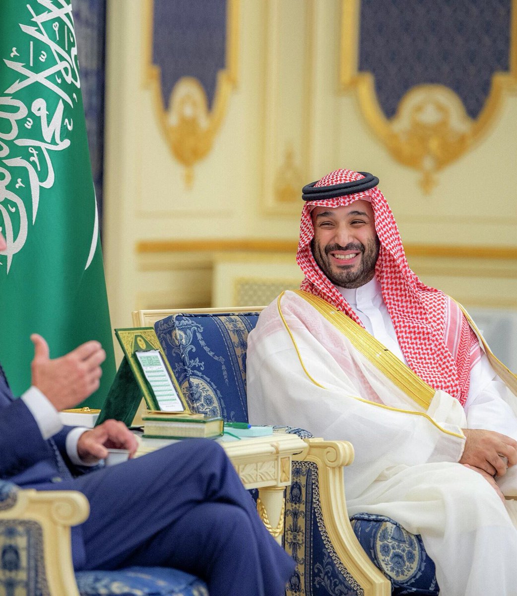 TheSaudi_post's tweet photo. وكالة بلومبيرغ: 

المملكة العربية #السعودية تتجاوز الجميع وتصبح أسرع دولة في العالم بمعدل النمو الإقتصادي خلال العام الحالي 2022 🇸🇦 https://t.co/paO8XQE99Z