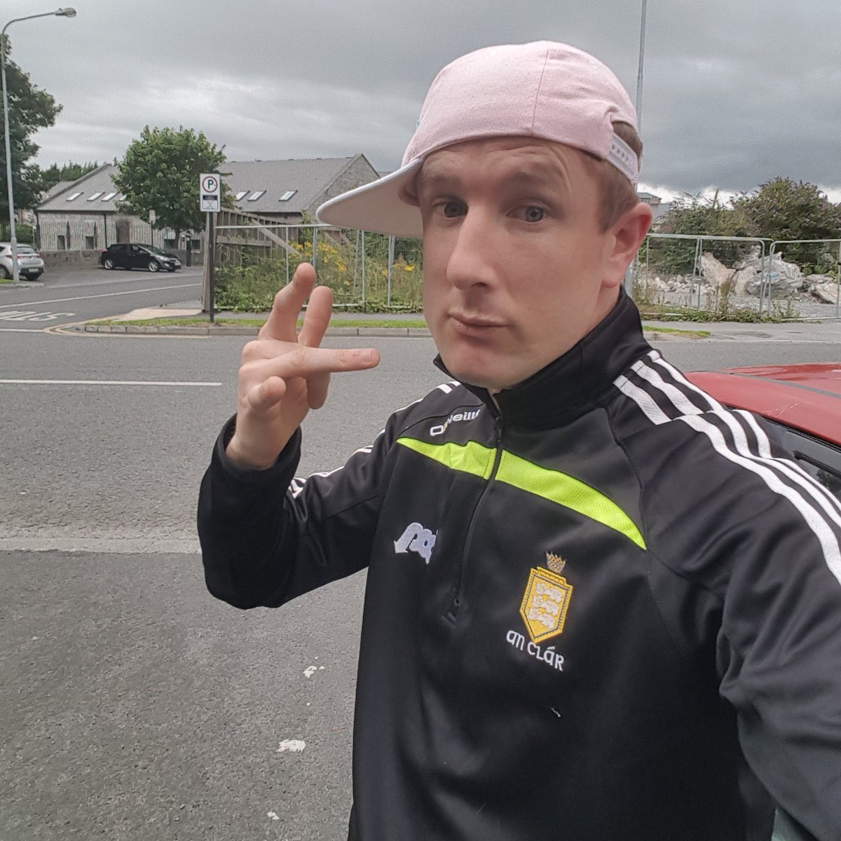 “Anywhere to get shrooms in Galway boys”