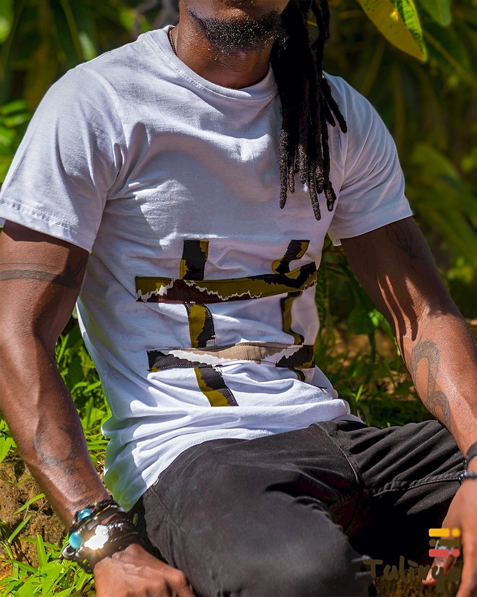 tulivyo's tweet photo. The Hashtag Tee is also available in round collar 👕
🍂 https://t.co/CzVlhUQFdh https://t.co/9Wlyht9ylD