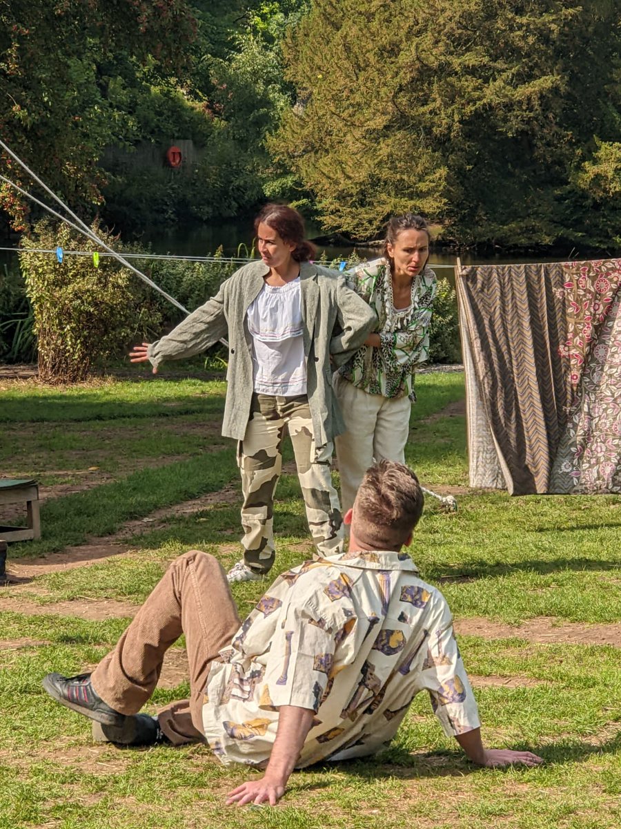 #BrumHour 🐝 Networking with #Birmingham (@brumhour) on Twitter photo ⭐⭐⭐⭐"Loud and passionate"
The Comedy of Errors is part of <a href="/paperback_TC/">Paperback Theatre</a>'s Little But Live at <a href="/MoseleyParkPool/">Moseley Park & Pool</a> until 18th September.
Read <a href="/DavidWMassey/">Dave Massey #BrumHour</a>'s #BrumHour review here:
brumhour.co.uk/review-little-…
#Birmingham ⭐⭐⭐⭐"Loud and passionate"
The Comedy of Errors is part of <a href="/paperback_TC/">Paperback Theatre</a>'s Little But Live at <a href="/MoseleyParkPool/">Moseley Park & Pool</a> until 18th September.
Read <a href="/DavidWMassey/">Dave Massey #BrumHour</a>'s #BrumHour review here:
brumhour.co.uk/review-little-…
#Birmingham