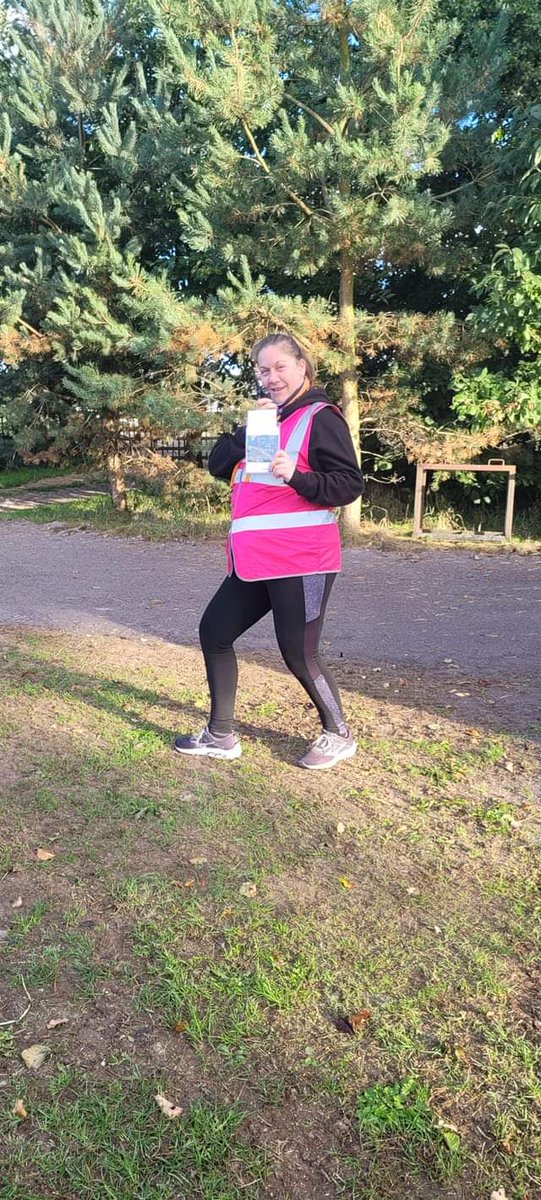 MDRunningClub's tweet image. Huge thanks to my crowd of happy Tango @parkrunUK fans, who allowed us to fill the @alderford_lake volunteer roster this morning in a lovely MDRC takeover. All went like clockwork and lots of happy faces!