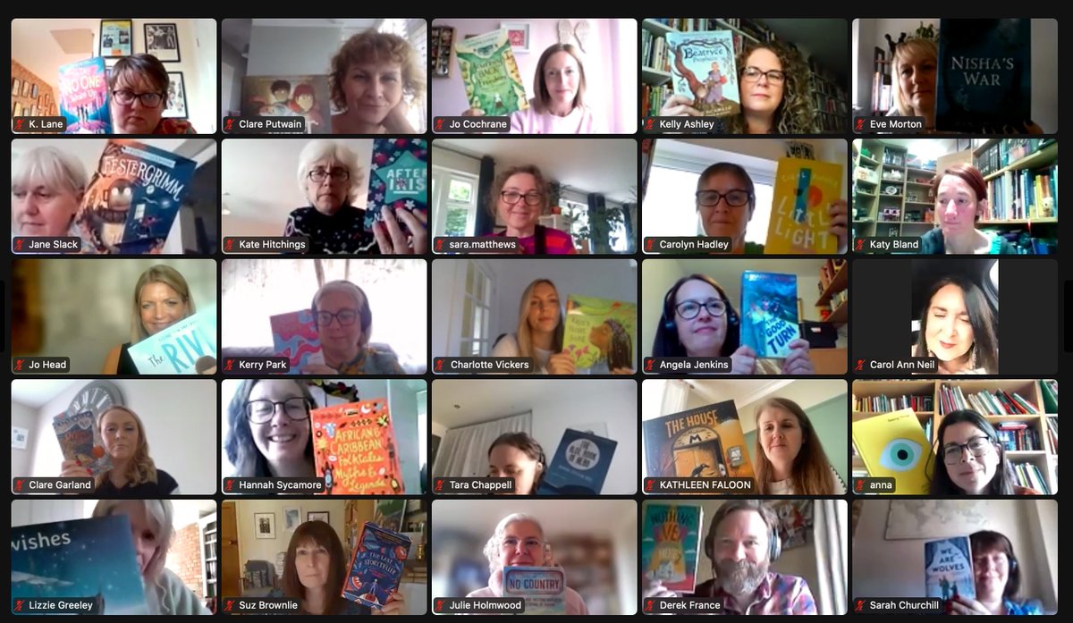 rcharlesworth's tweet photo. Another fantastic training session on the @OpenUni_RfP Teacher Reading Groups - going from strength to strength!
Thanks to all the speakers. Might have to make a few more purchases come payday! Here’s the #BookWave 👋📚
@TeresaCremin @debbiet99313391 @son1bun @alligatorsmouth https://t.co/Guke6lv08y