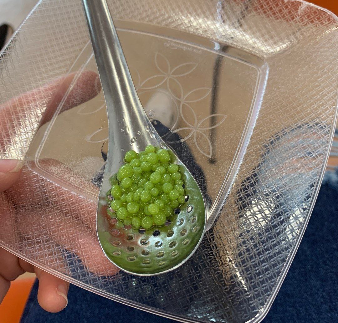 stem4girlsbr's tweet photo. Alô @zecapagodinho vc sabe o que é caviar vegano? Ou nunca viu nem ouviu e só ouve falar? 😂🎤
Aqui no #HacktownSRS tem degustação no espaço de Gastronomia Aplicada do @senacminas cola com nóix https://t.co/yr9qRGvc2S
