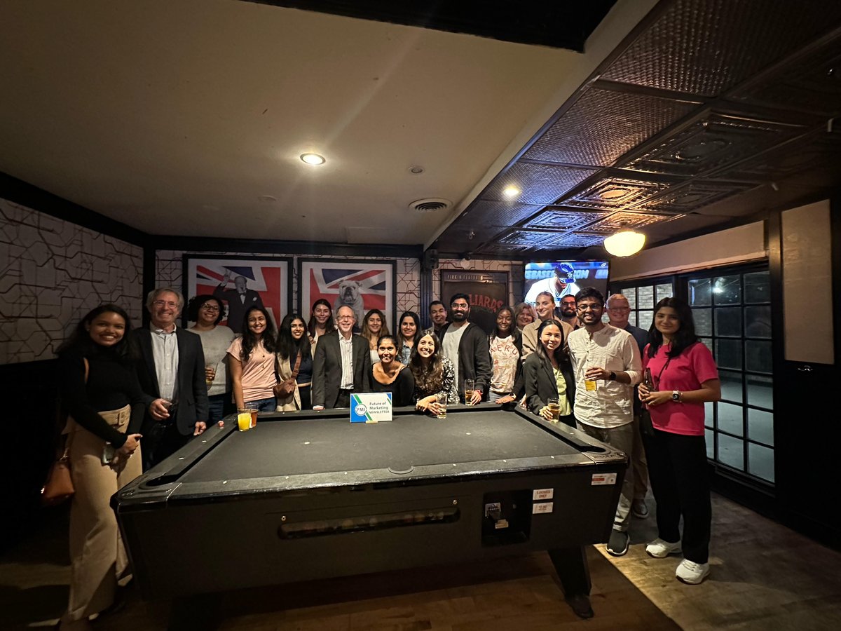 ProfDavidRice's tweet photo. It was wonderful to see many former editors and staff at the @thefuturemktg reunion. FMI would not be possible without the hard work of these dedicated folks! Looking forward to more events in the future.

#futureofmarketing #marketing @martinwaxman @SchulichSchool https://t.co/z6BrhzCuk3