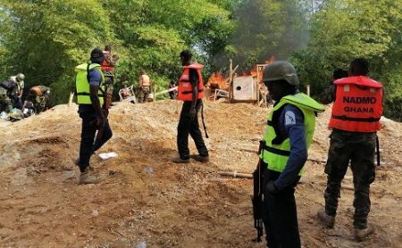 agenceecofin's tweet photo. Ghana : 164 mineurs et un gang chinois arrêtés en quelques jours pour exploitation illégale d’or | https://t.co/ZGHDwB12vd https://t.co/dNx9YOZ0rJ