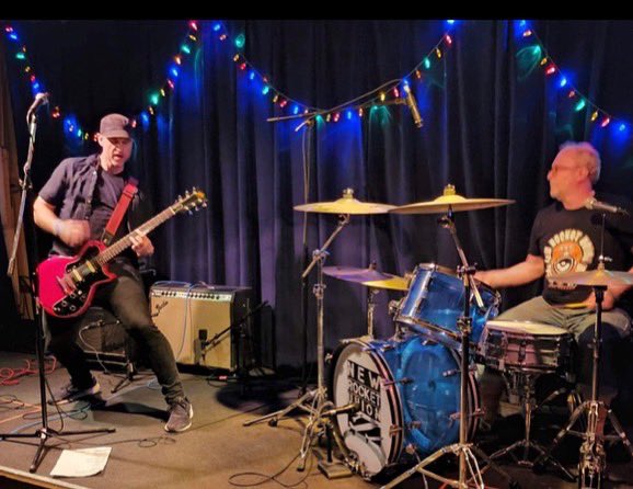 newrocketunion's tweet image. Tonight at Eagles 34
9pm Active Measures 
10pm @RadioHateWI 
11pm New Rocket Union