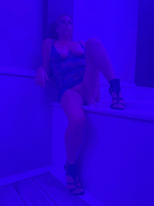 Who is ready for sexy Saturday https://t.co/lLdkII9nmJ