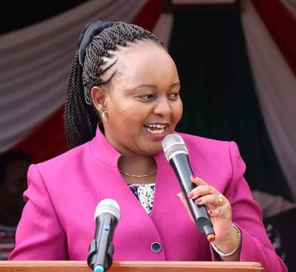 GvnChelilim's tweet photo. congratulations ⁦@AnneWaiguru⁩ for being elected as the Chair, Council of Governors (CoG). Women leadership is at core of #KenyaKwanza Government, I am confident that our President @WilliamsRuto will give priority to women in his government. https://t.co/X1u5ZPk6Xa