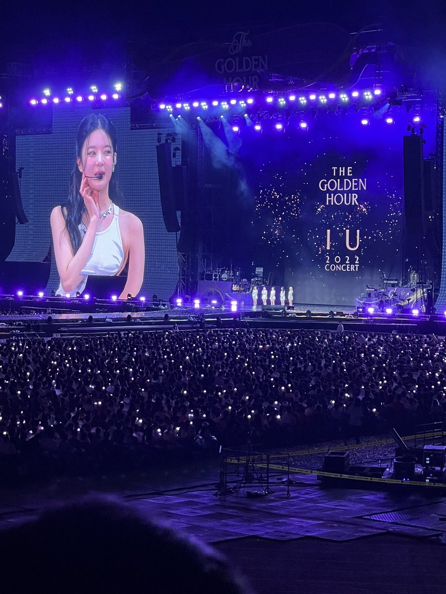 leejiweuns's tweet photo. ITZY 🥹 https://t.co/MRBiTldTTl