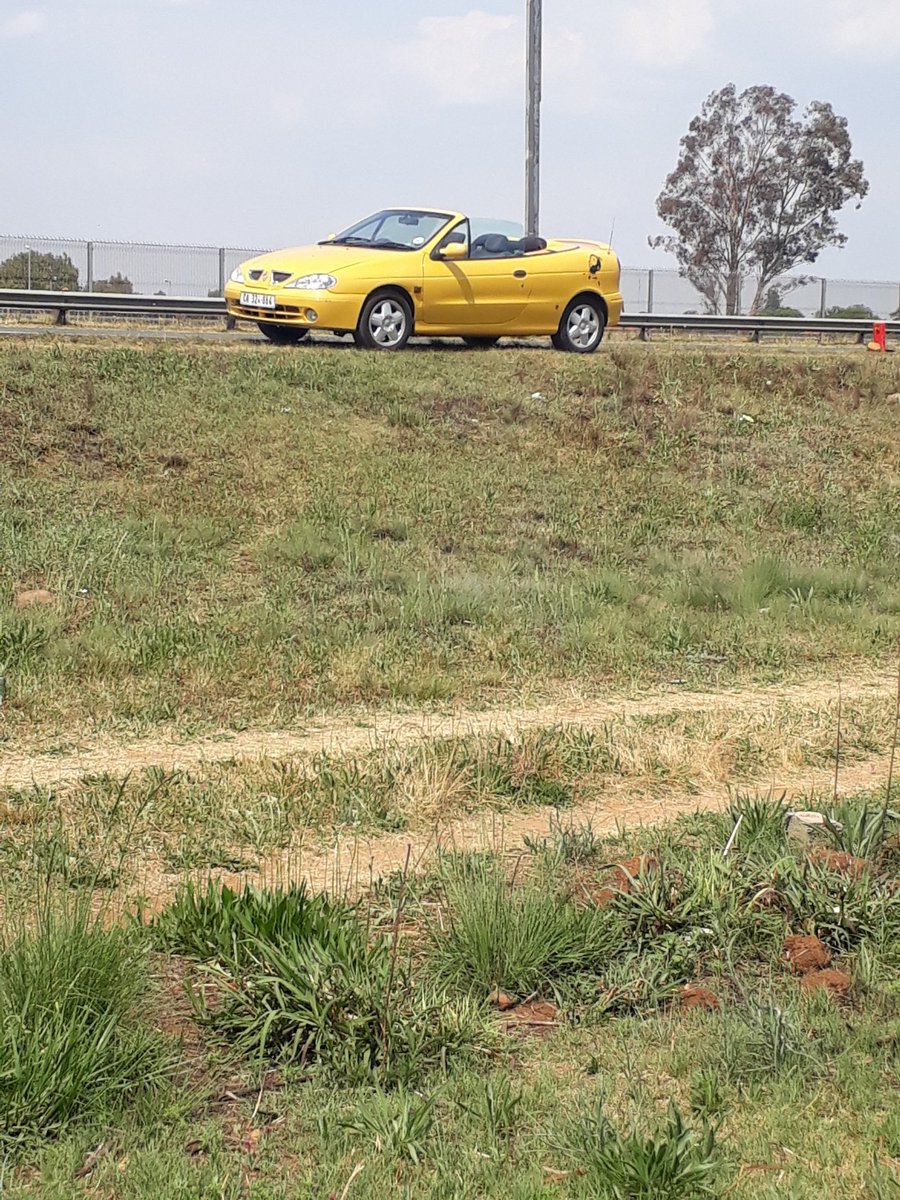 Sengifelwe imoto on the highway, on my way to the Hip Hop Summit. My apologies <a href="/BacktothecitySA/">#BTTC2025</a>