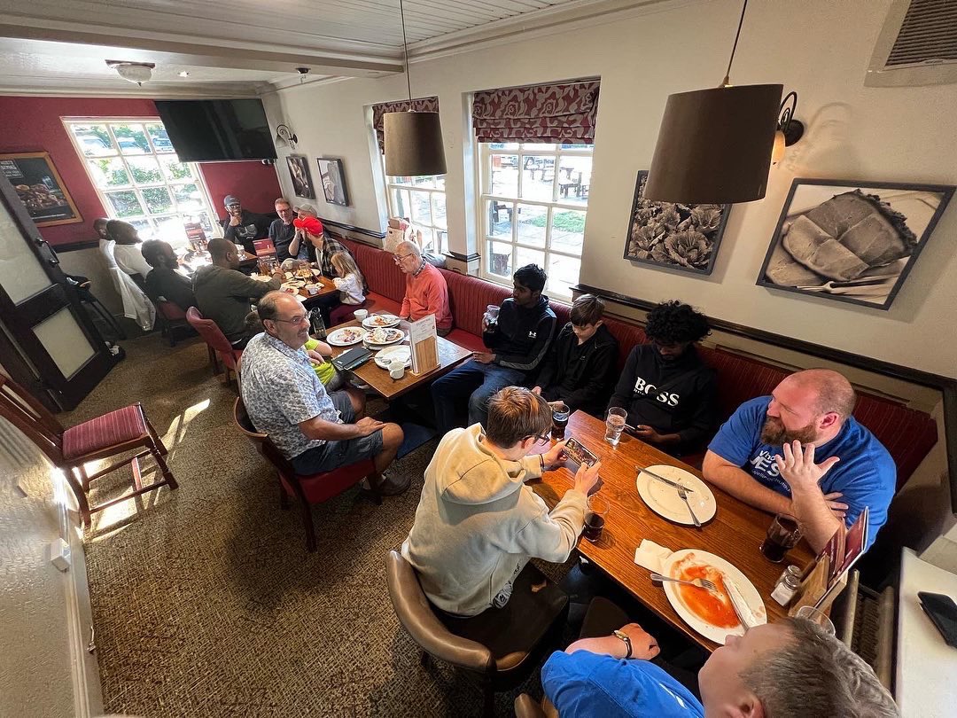 WellingChurch's tweet photo. What an incredible time of fellowship &amp; food at our men’s breakfast at Toby Carvery this morning! Thank you to everyone who came out &amp; to Emmanuel for bringing the Word to us! https://t.co/wPXqiklQPJ