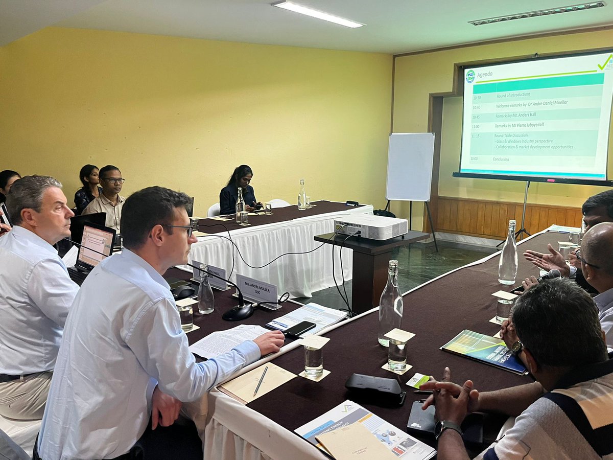 beep_india's tweet photo. #BEEP supported @beeindiadigital & @SwissDevCoop organised a roundtable discussion on #EMSyS integration into window systems to improve thermal comfort and save energy in Indian homes. More than 15 experts from the EMSyS, window, and glazing industry joined the event https://t.co/IvgHjPmhOi