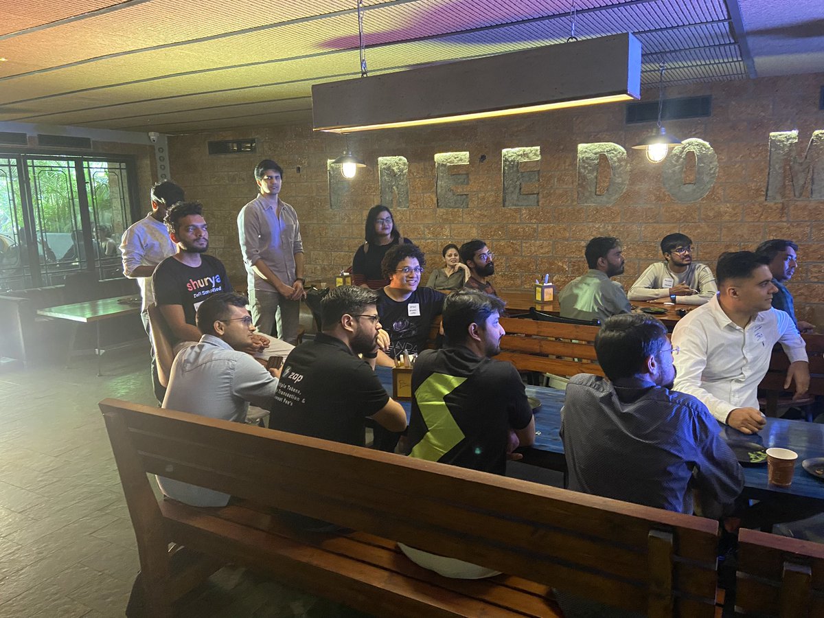 santoshpanda's tweet photo. Thanks @DeployOnStackOS for the Bengaluru Meetup. It was fantastic to meet Web3 Doers! 💜

Finally meeting in person: @VishnuKorde 🙌

Thx a ton @brianbhargav for the invitation &amp; curating the session.🙏 https://t.co/VaivKuefN4