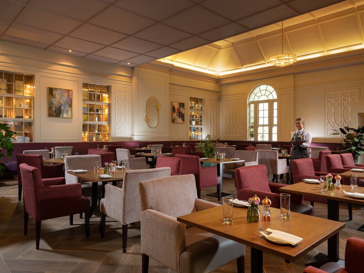 📢COMPETITION TIME! 📢

To be in with a chance to WIN, make sure to follow <a href="/killasheehotel/">Killashee</a> &amp; @kildarevillage and retweet this tweet,

The winner will be announced on Friday the 23rd of September. Good Luck!

#kildarevillage #kildare #giveaway #competition #hotel #ireland