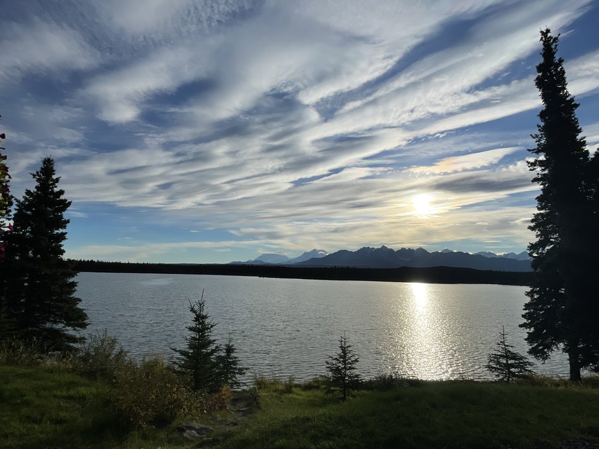 Franklin_Graham's tweet photo. “O Lord, how great are Your works!” (Psalm 92:5) #Alaska https://t.co/bB6bX1jcHM
