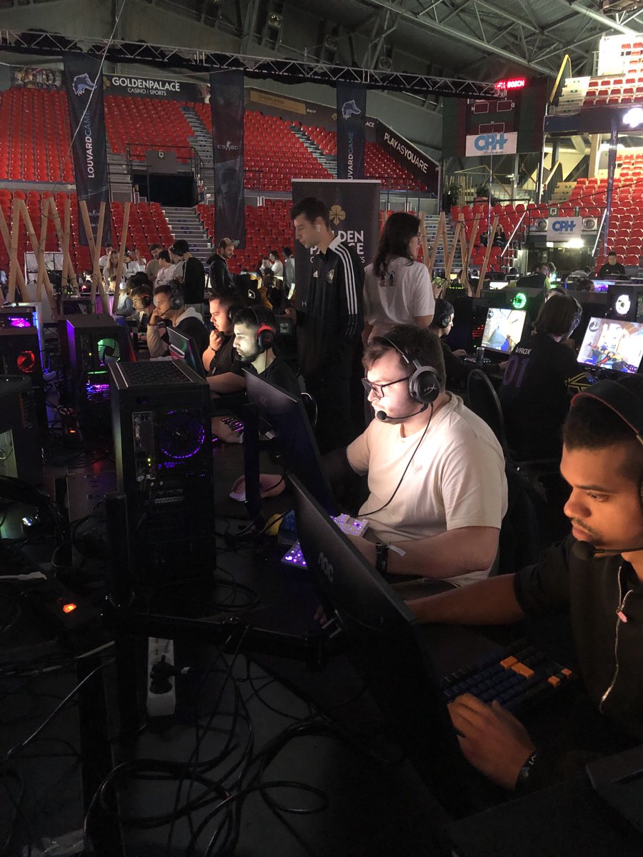 ShockfxEsport's tweet photo. Résultat de notre fameux 3eme match.

🆚 Girls Power
❌  6-8

#Louvard2022  @LouvardGame  #RainbowSixSiege  #PC https://t.co/ObEeJLk1YL