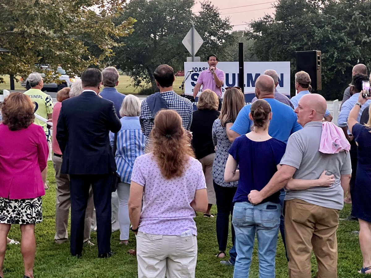 757Joash's tweet photo. THANK YOU to everyone who attended our campaign kickoff on Thursday!! We had a fantastic crowd. Humbling to see so many friends, neighbors, community leaders and people who I’ve volunteered alongside in our city for many years. Thank you for your support! https://t.co/6iCEwTZdtX https://t.co/RQpuZ1Vk4Q