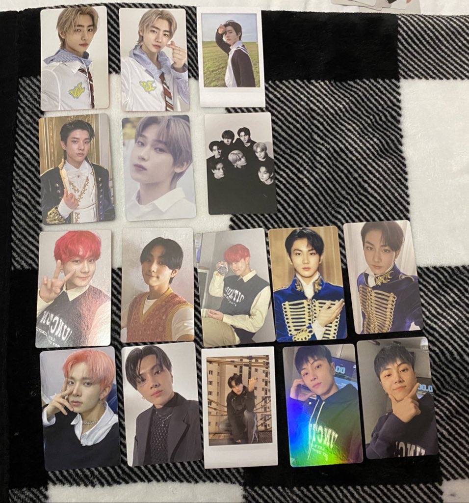 lheesoftie's tweet photo. wts / nft ; USA 🇺🇸/ CANADA 🇨🇦 only

weverse pob: jay $8
pcs: $7 

zelle or DD 

#ENHYPENwts #ENHYPENworldtour https://t.co/5HuqhgycXh