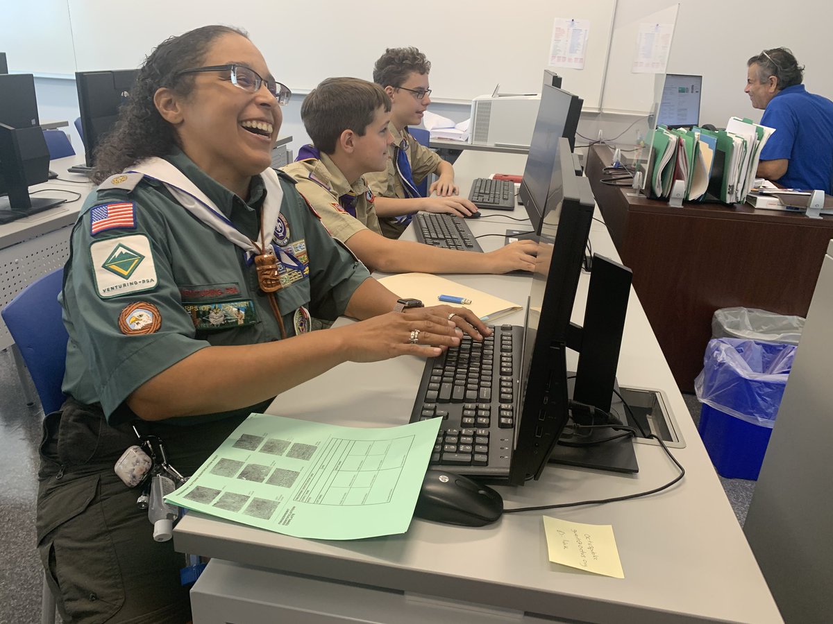 OcvtsMultimedia's tweet photo. Community outreach and career pathways is important at all ages. Today, BSA offered a merit badge academy @ocvts. Scouts learned about citizenship, communications, dentistry and many more subjects that lead to trending careers. https://t.co/Mso4U9wnId